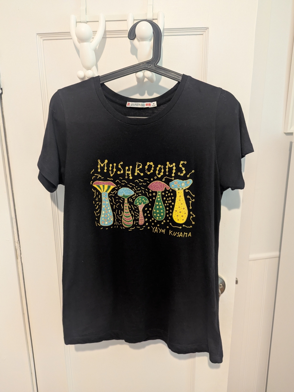 Uniqlo Yayoi Kusama T-Shirt x1